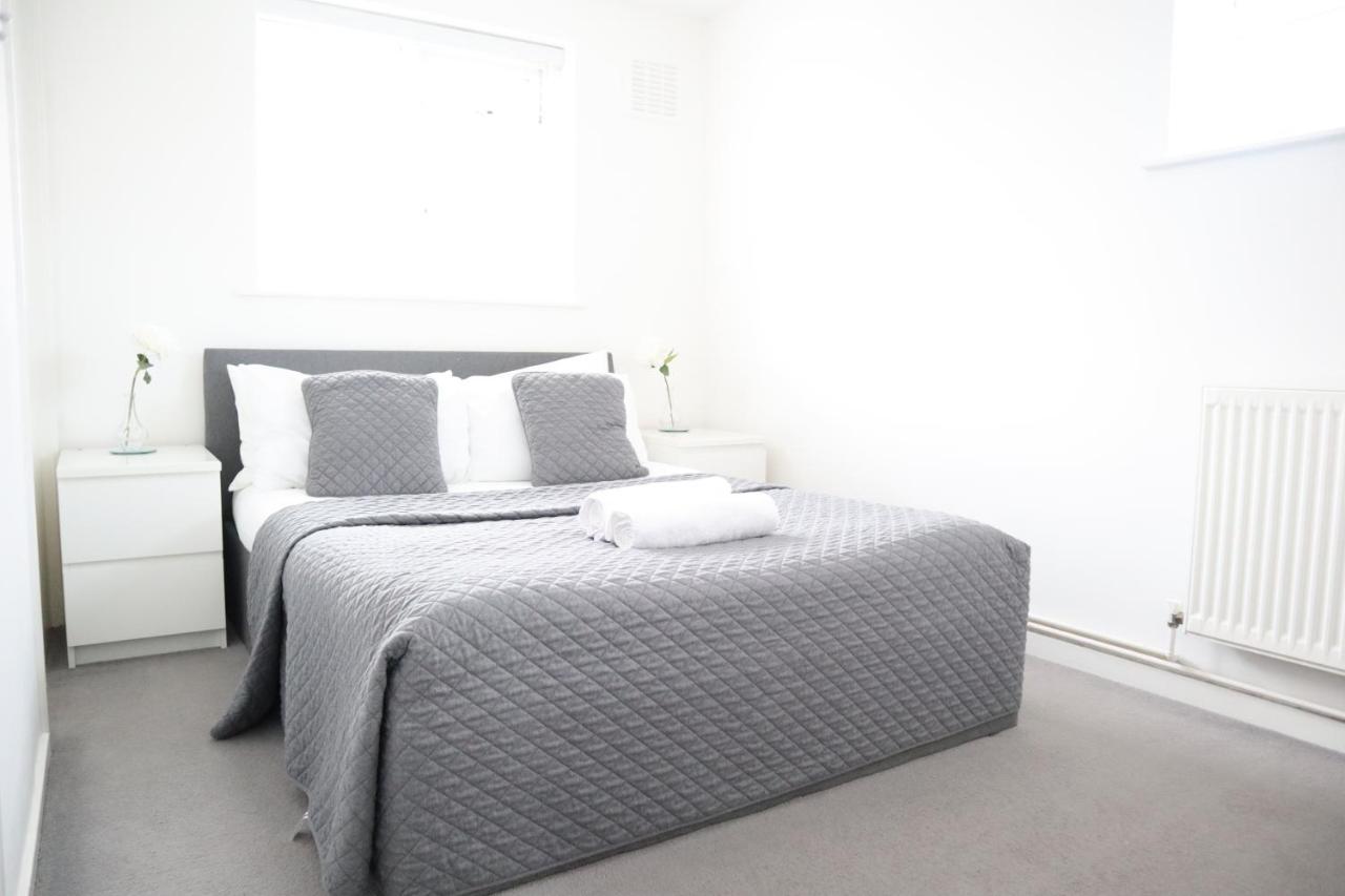 Twelve Thirty Serviced Apartments - Balham London Exteriör bild