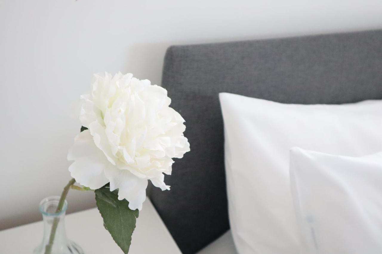 Twelve Thirty Serviced Apartments - Balham London Exteriör bild